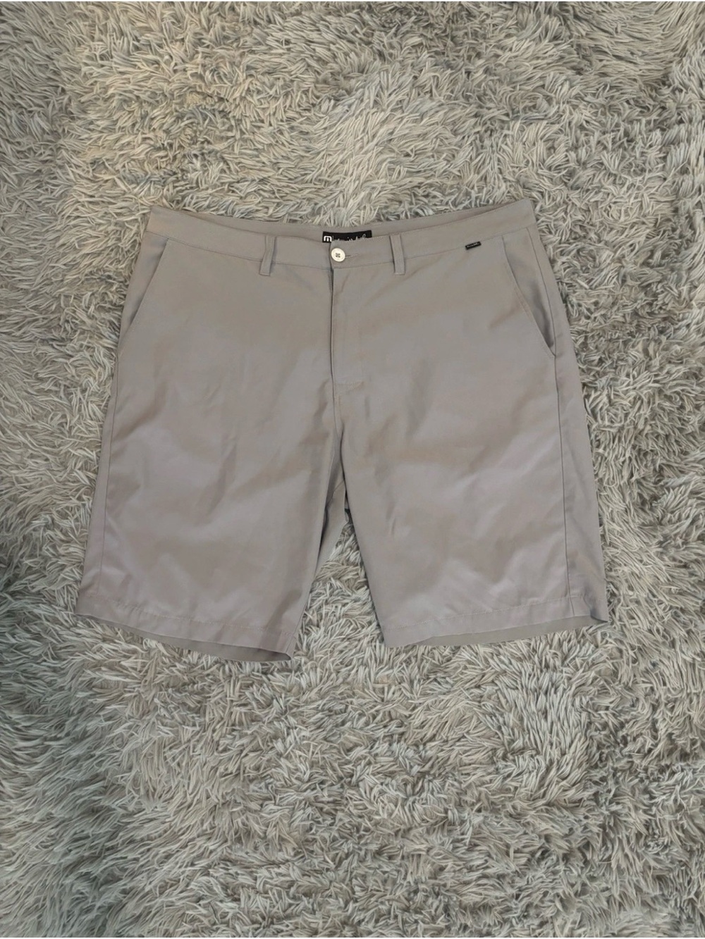 Travis Mathew Men’s Gray Chino Golf Performance Shorts W40 Inseam 10” Preppy